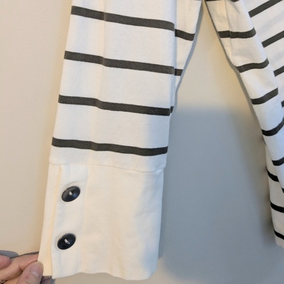 J. Jill Striped Tie Back Top Women's XS Petite 3/4 Sleeve Olive Green and White - Picture 2 of 5